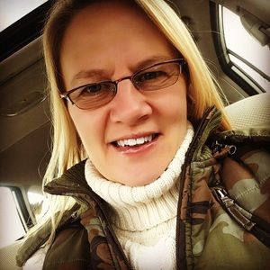 Meet your Posher, Sherry